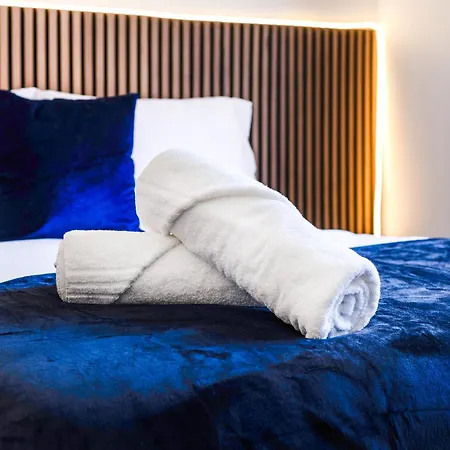 Chic In The Heart Of Birmingham's Jewellery Quarter Apartment Birmingham